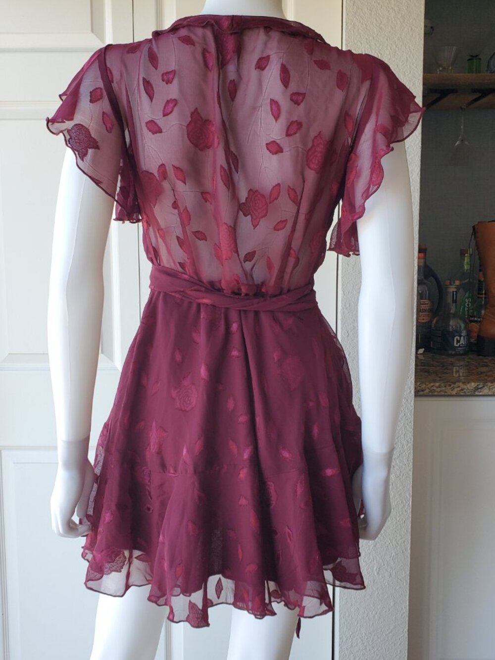 Lucy In The Sky Merlot Wrap Mini Floral Ruffle Dress Size Medium - Picture 8 of 11